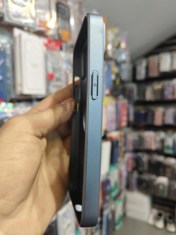 جراب ايفون 13/14 lense blue Image 2 Preview