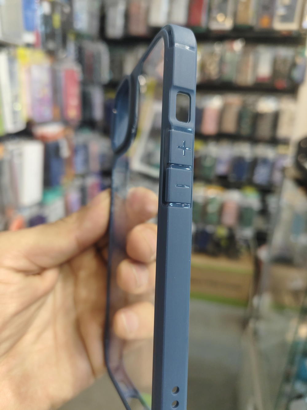 جراب ايفون 13/14شفاف اطار blue Preview Image