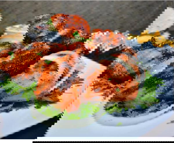 نصف شيش وعيش وسلطه Image 1 Preview