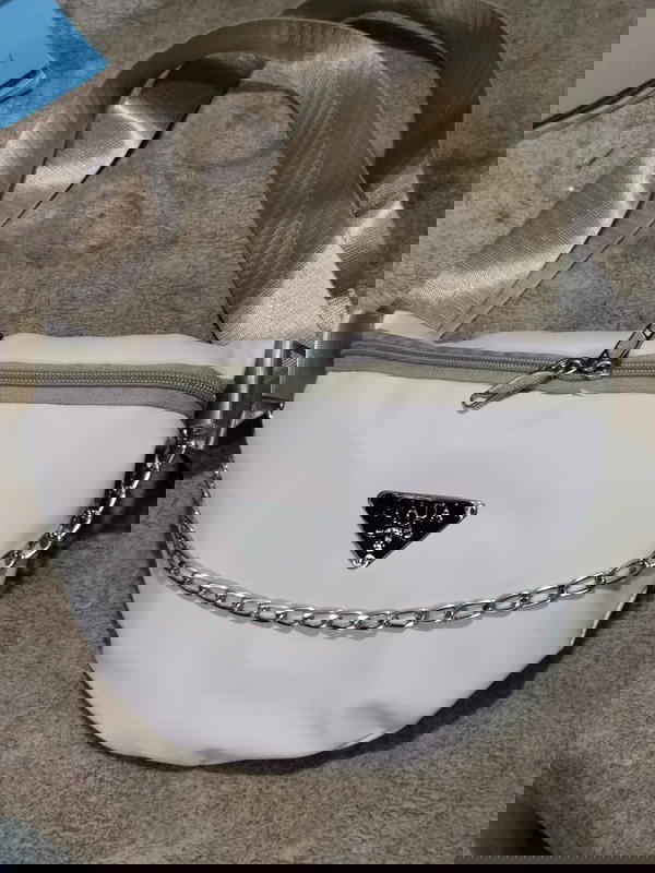 هاي وسط برادا وتربروف Image 2 Preview