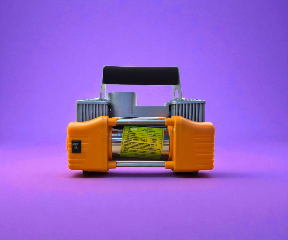 منفاخ اطارات مع عدة Preview Image