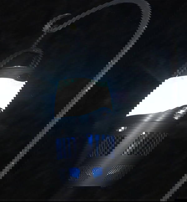 مصباح وقانصة حشرات وسبيكر وباور بانك 4 في 1 Image 9 Preview