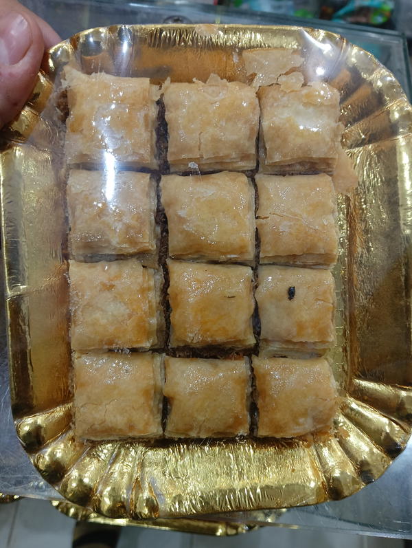 جلاش محشي بسبوسه بالقرفه صغير جاتوه Image 1 Preview