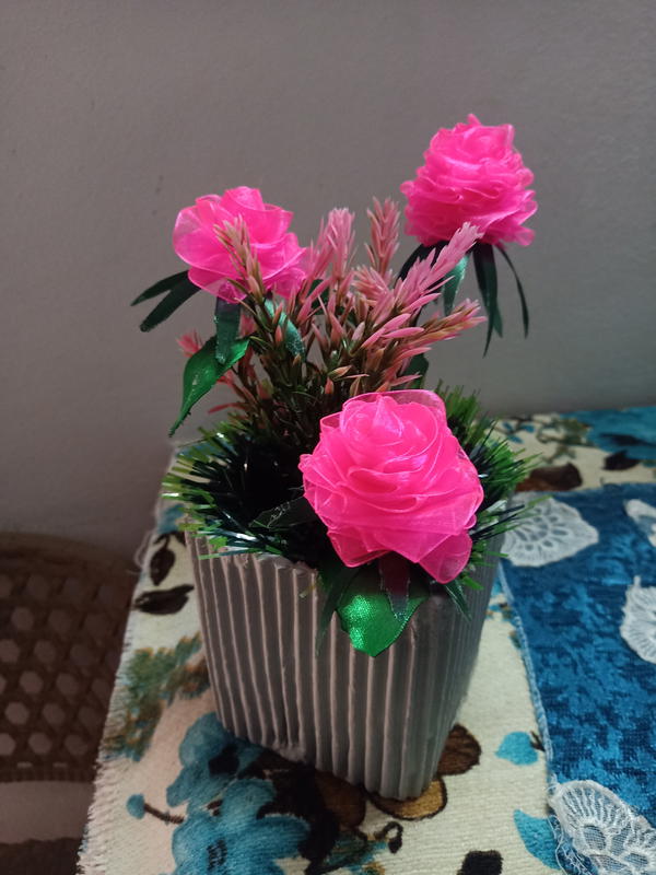 زهرية ورد وسط Image 8 Preview