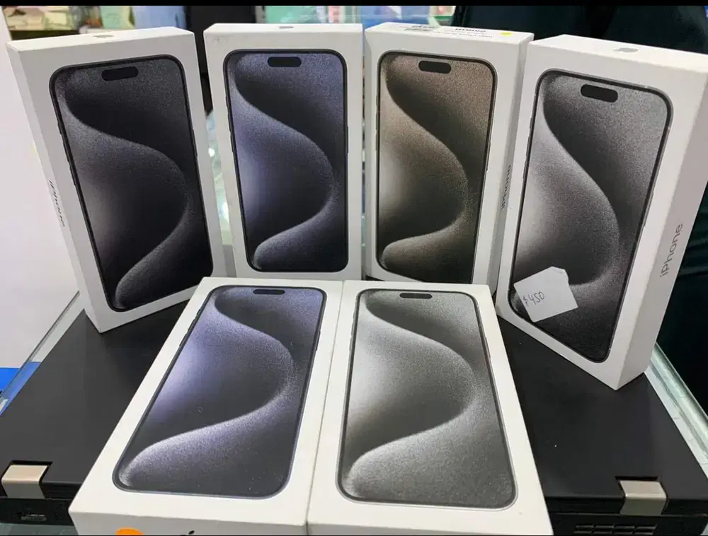 علبة جهاز فارغة ايفون 15PROMAX Preview Image