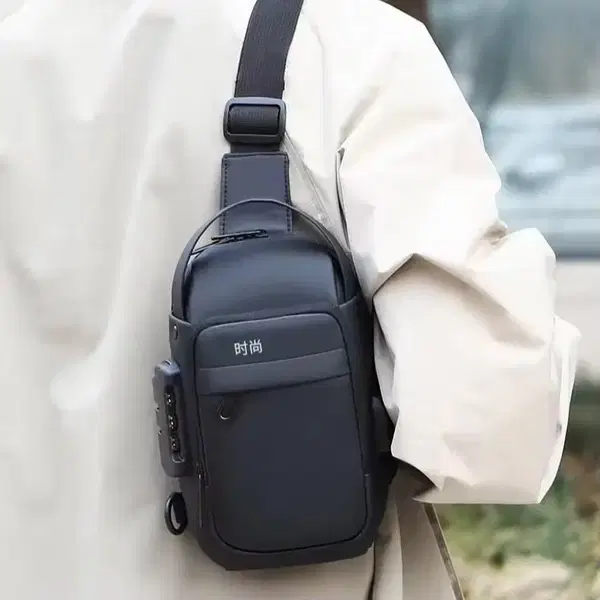 حقيبة صغير مطري مع قفل برمز سري YT-75 Image 3 Preview