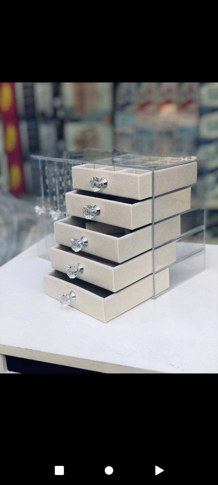 منظم اكسسوارات اكليريك Preview Image