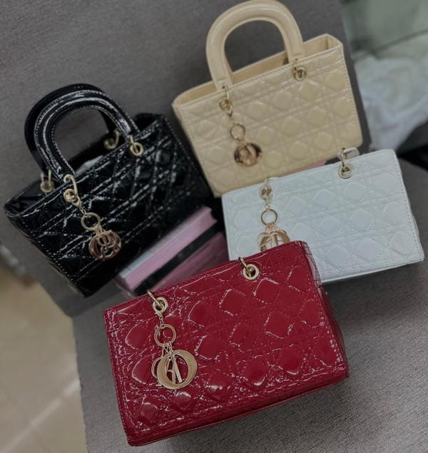 LADY DIOR - أيقونة الفخامة! 👑الشنطة الأسطورية اللي حلم كل بنت! 😍✨ Image 1 Preview