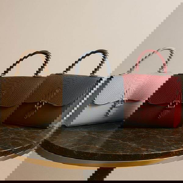 الكولكشن الأروع! شنط بجلد الثعبان!  Image 3 Preview