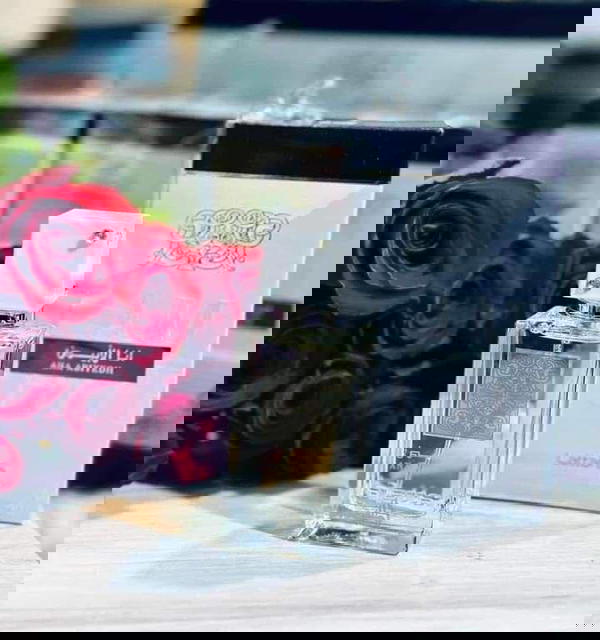 عطر انا الابيض  Image 3 Preview