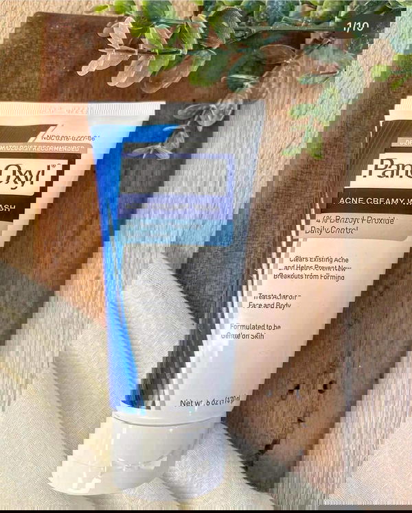 غسول رغوي مضاد لحب الشباب بتركيز 4%(panoxyl) Image 2 Preview