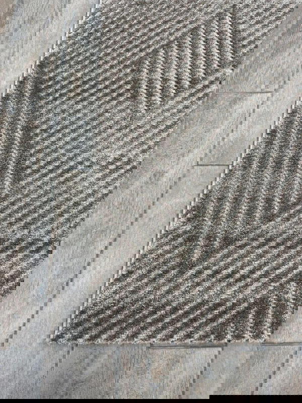 إجـعـلي بـيتِكِ اكـثـر فـخـامة مع السجاد التركي 2025 🖤 Image 1 Preview