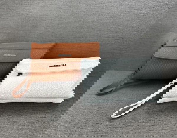 جزدان كوالا حجم كبير مختم ختم الشركه ملااااان سحابات  🔥🔥🔥 Image 1 Preview