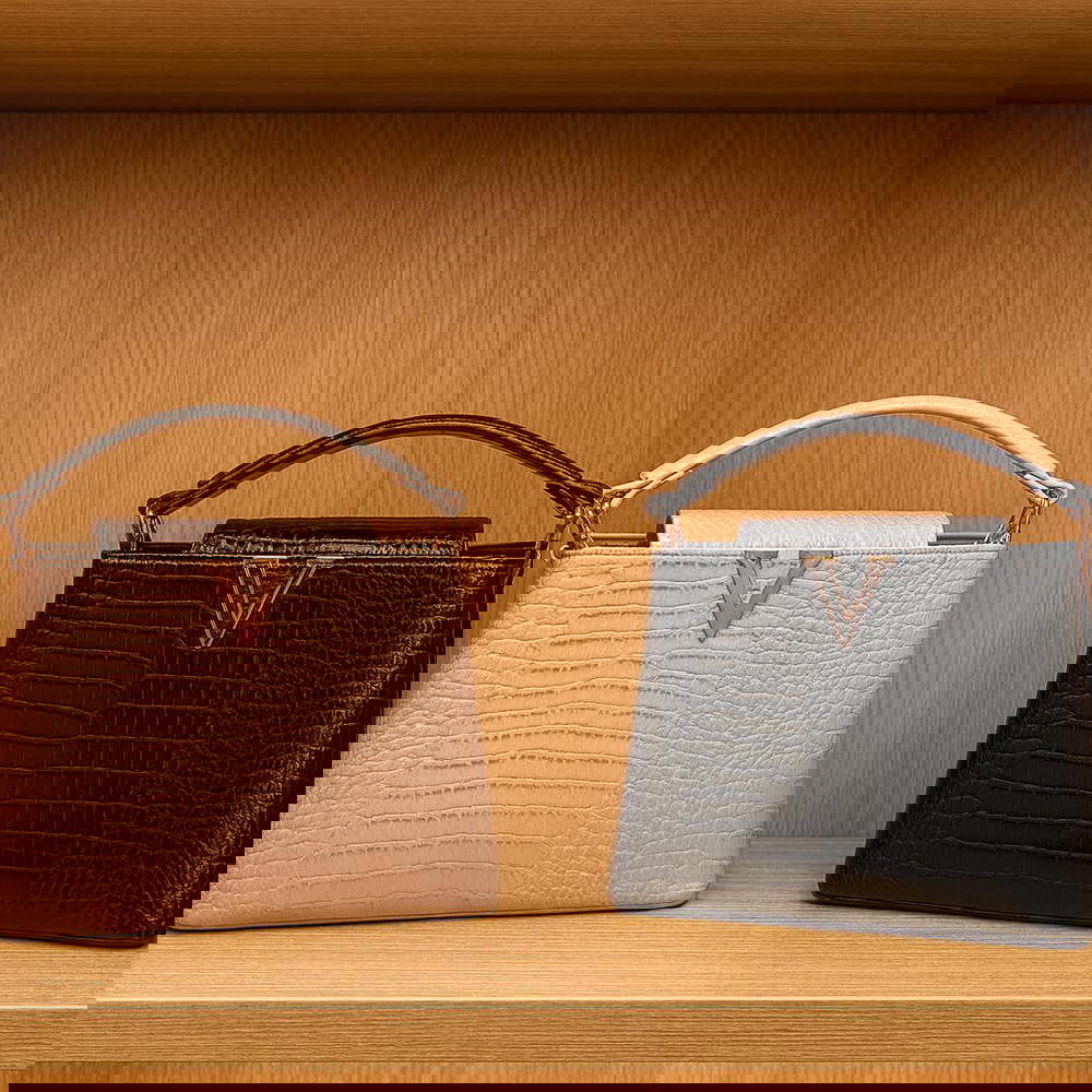 كولكشن V الكروكو اللامع! 🚨4 شنط فاخرة × جلد كروكو Preview Image