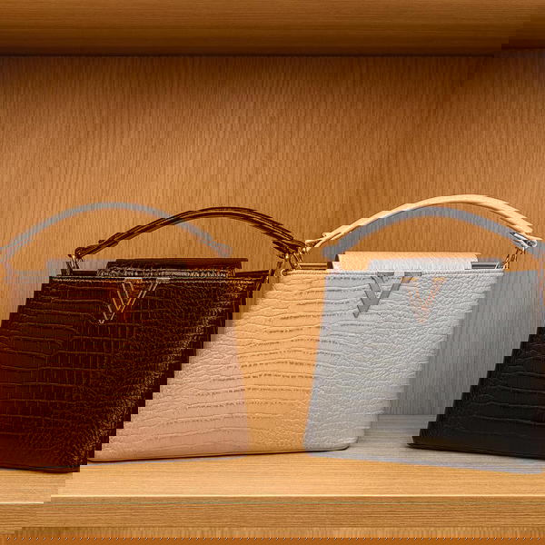 كولكشن V الكروكو اللامع! 🚨4 شنط فاخرة × جلد كروكو Image 1 Preview