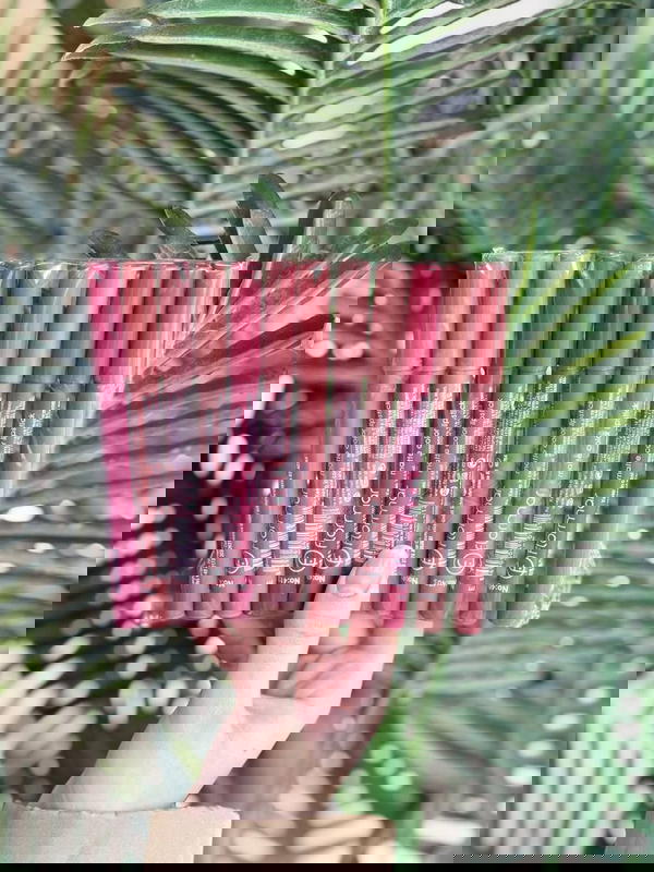 ليب لاينر دزينه 12 حبة  🔥🔥 Image 4 Preview