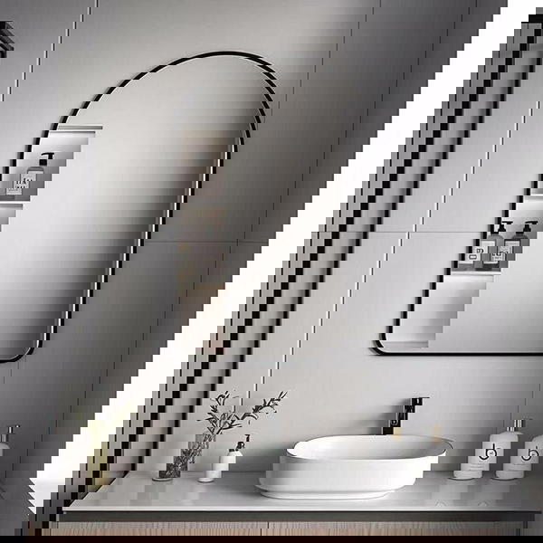 مرآة الحمام أو مدخل البيت بلون الأسود والذهبي تصميم راقي وجودة عالية.قياس 70*70  Image 3 Preview