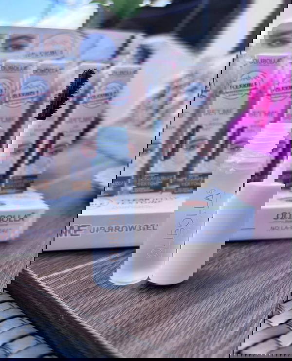 مسكارة لتثبيت ورفع الحواجب بديلة شيجلام  Image 2 Preview