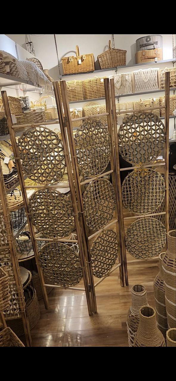 قاطع خشبي Preview Image