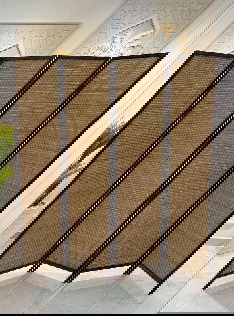 قاطع قش متوفر ثلاثة الوان القياس 180*160  Preview Image