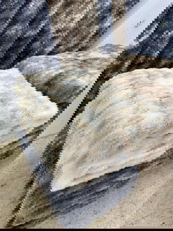 سجاد فرو ارنب حجم 200×160 🟢  Image 1 Preview