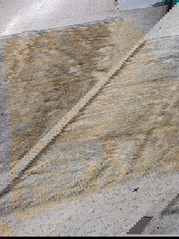 سجاد فرو ارنب مونس   حجم 200×160 Image 1 Preview