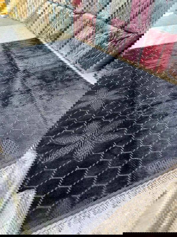 سجاد مخمل 180/280  Image 1 Preview