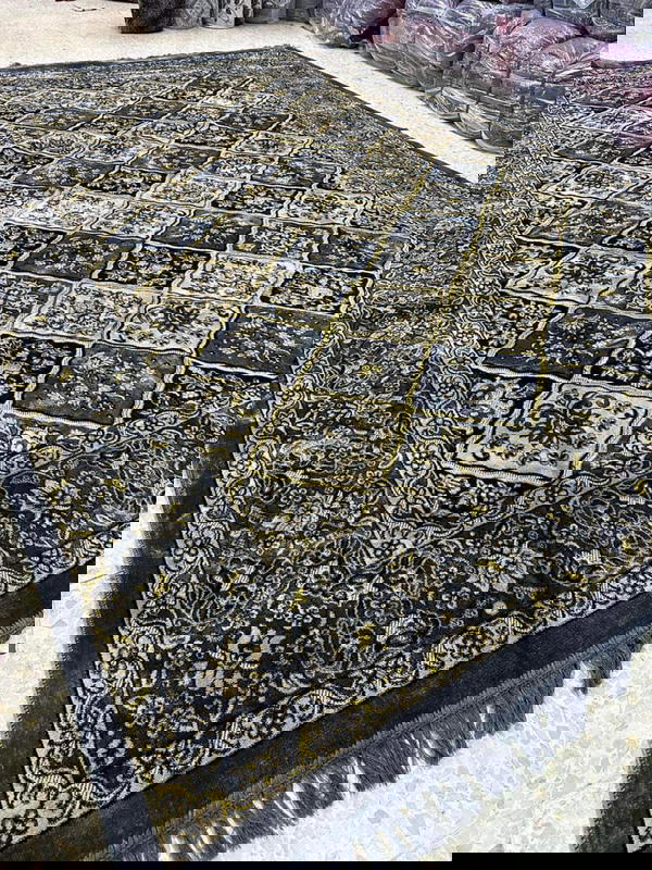 سجاد مخمل عجمي خفيف حجم صافي 2×3  Image 1 Preview