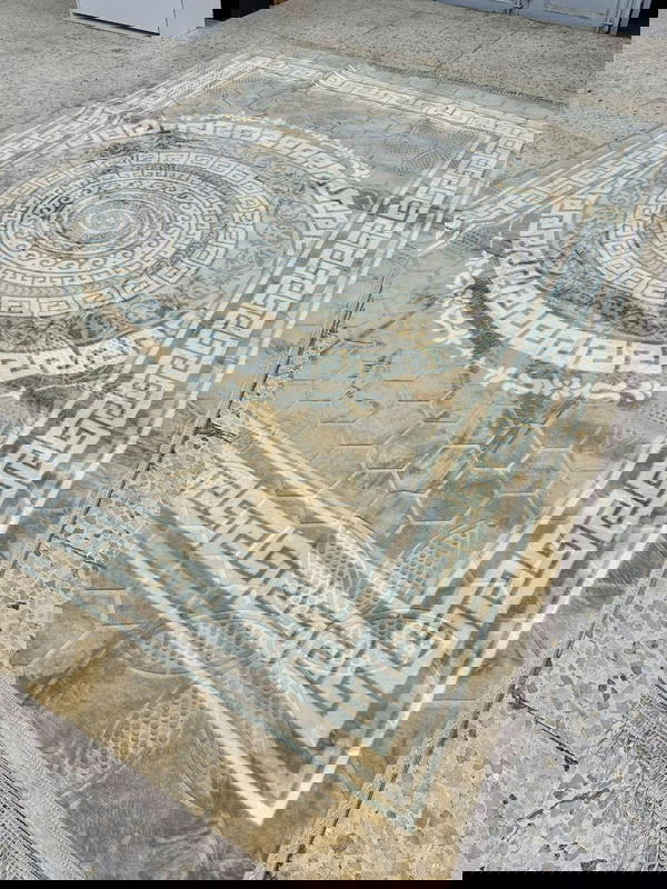 سجاد مخمل حجم 270×180 ارضيه حبيبات ثابته على الارض  Image 1 Preview