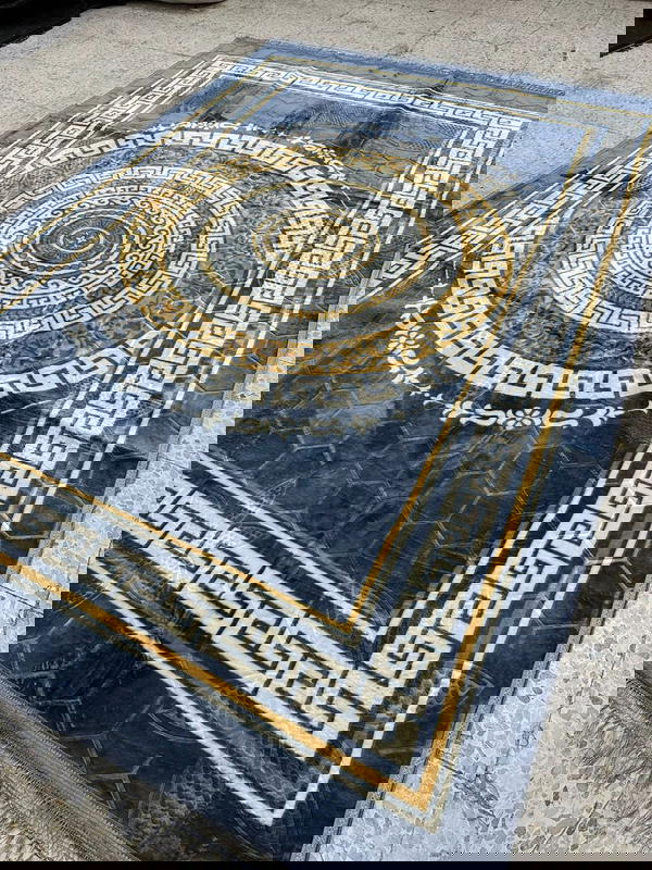 سجاد مخمل حجم 270×180 ارضيه حبيبات ثابته على الارض  Image 2 Preview