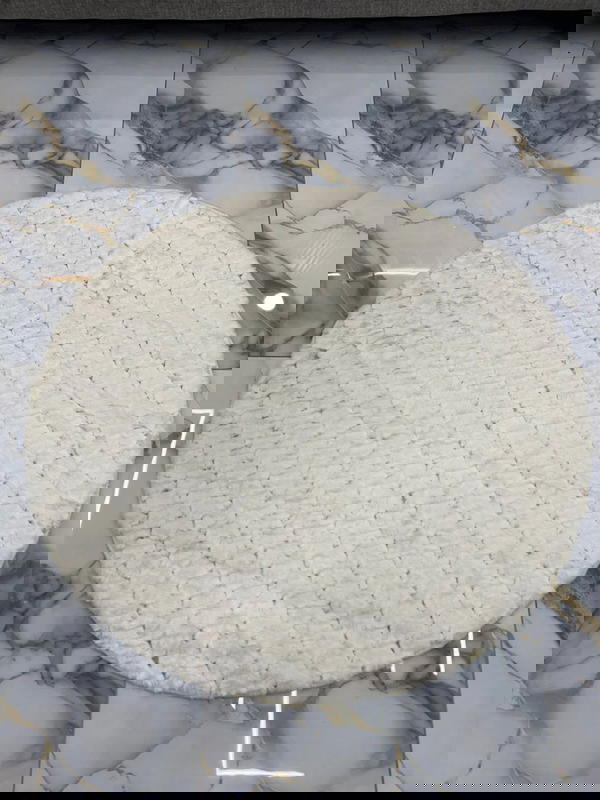 سجاد شتوي نقشة الترند خامة فرو الأرنب الشتوية الثقيلة  المميزة بأجمل الالوان العصرية  Image 4 Preview