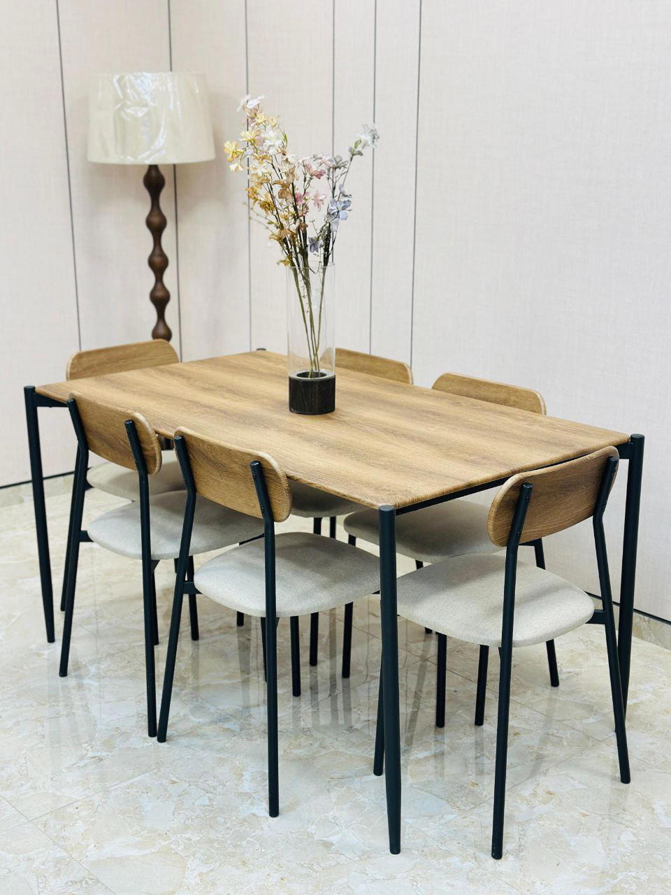 طاولات سفرة خشب تقيلمع 6 كراسي حديد ومقعد تنجيد  Preview Image