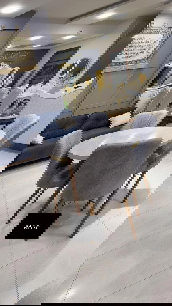 طاولة سفرة Image 1 Preview