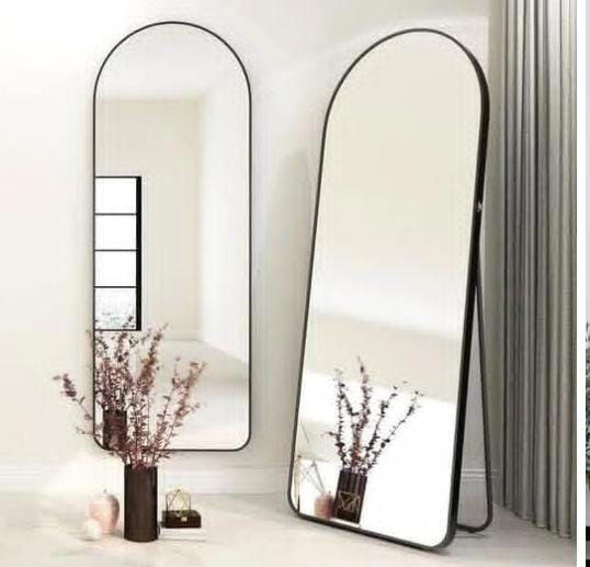 تمام مرآة باللون الاسود واللون الذهبي  متوفرة بعدة قياسات مقاس 160*47 Image 1 Preview