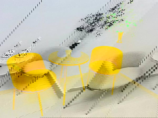 طقم طاولة مع كرستين Image 4 Preview