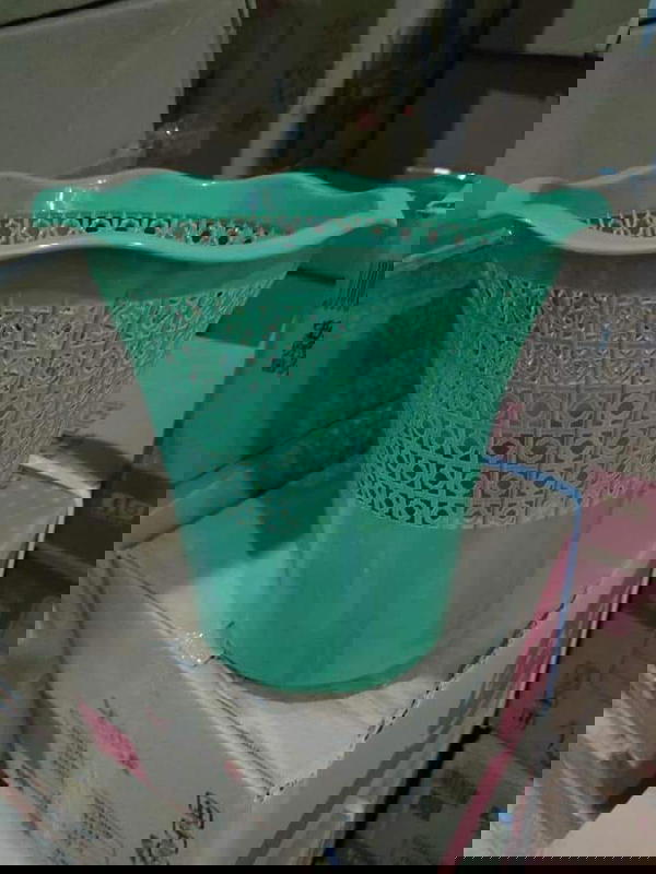 سلة قمامه الوان  Image 1 Preview