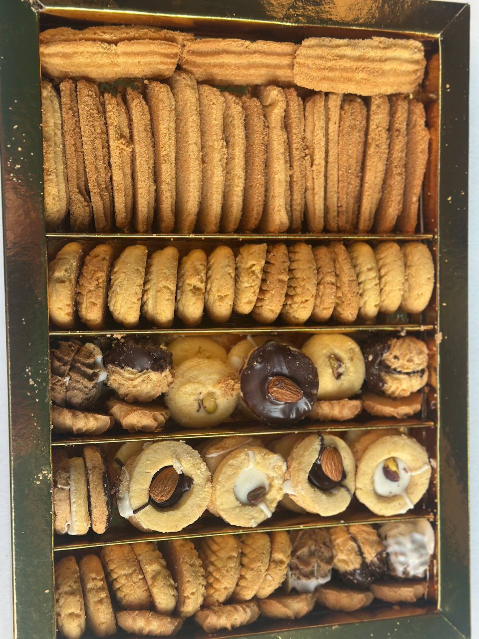 كحك العيد بدقيق اللوز كيلو مشكل Preview Image