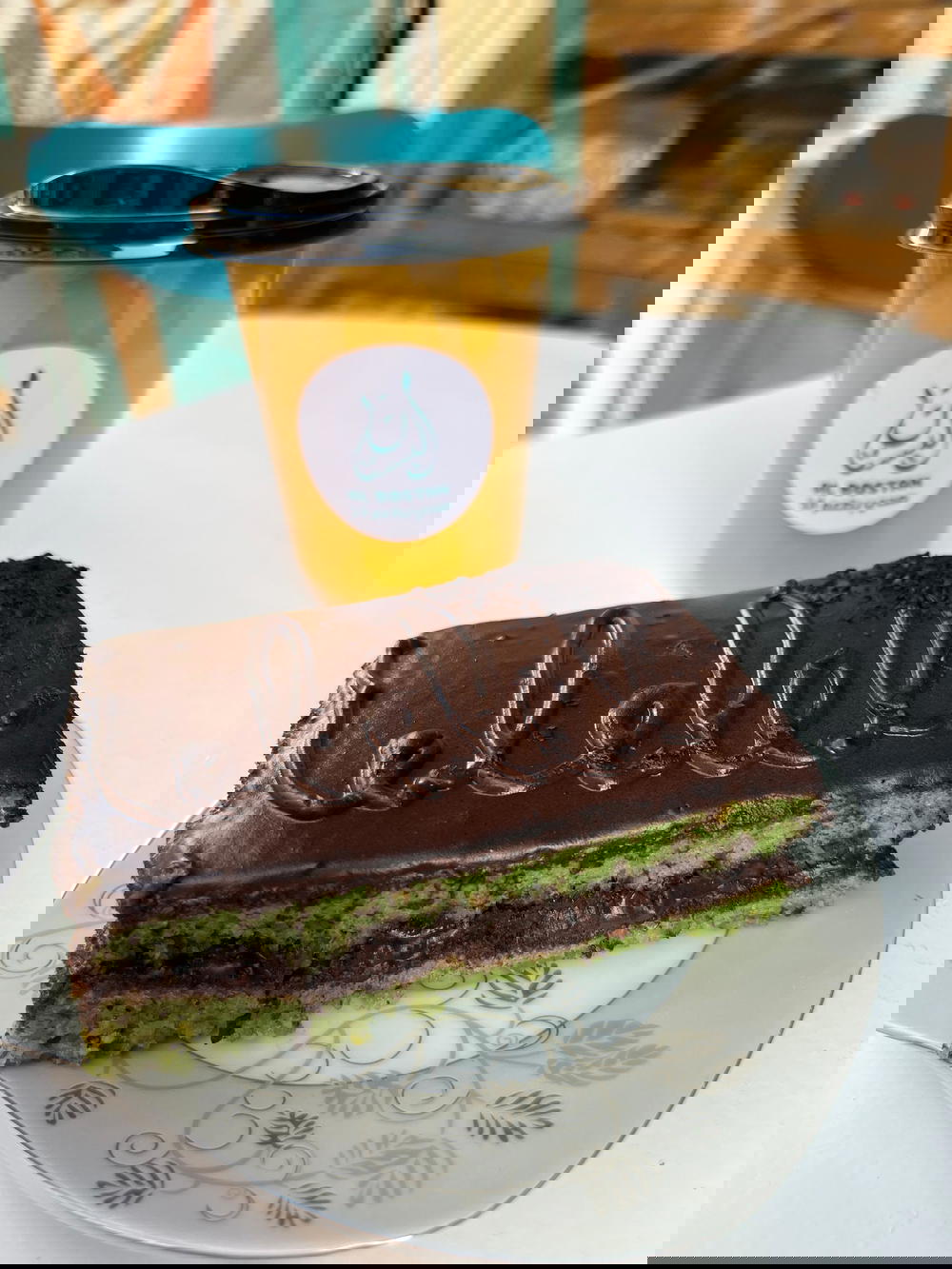 كيك نوتيلا بستاشيو دقيق لوز Preview Image