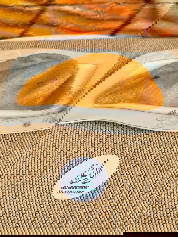 منقوشه جبنه قشقوان دقيق لوز Image 1 Preview