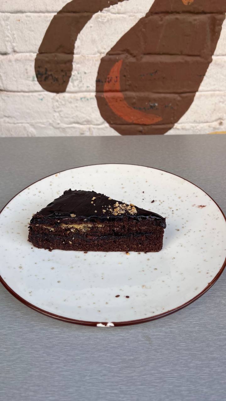 شوكلت كيك لوكارب بدقيق اللوز  Preview Image