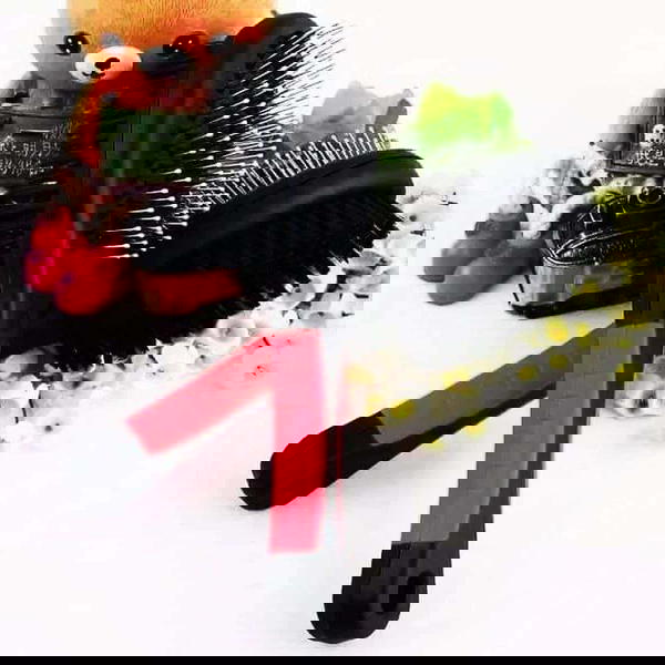 مشط مع فرشة غسل Image 3 Preview