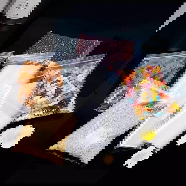 اكياس تخزين شفافه بغالق ضاغط سوسته اكياس تلاجه 100قطع Image 1 Preview