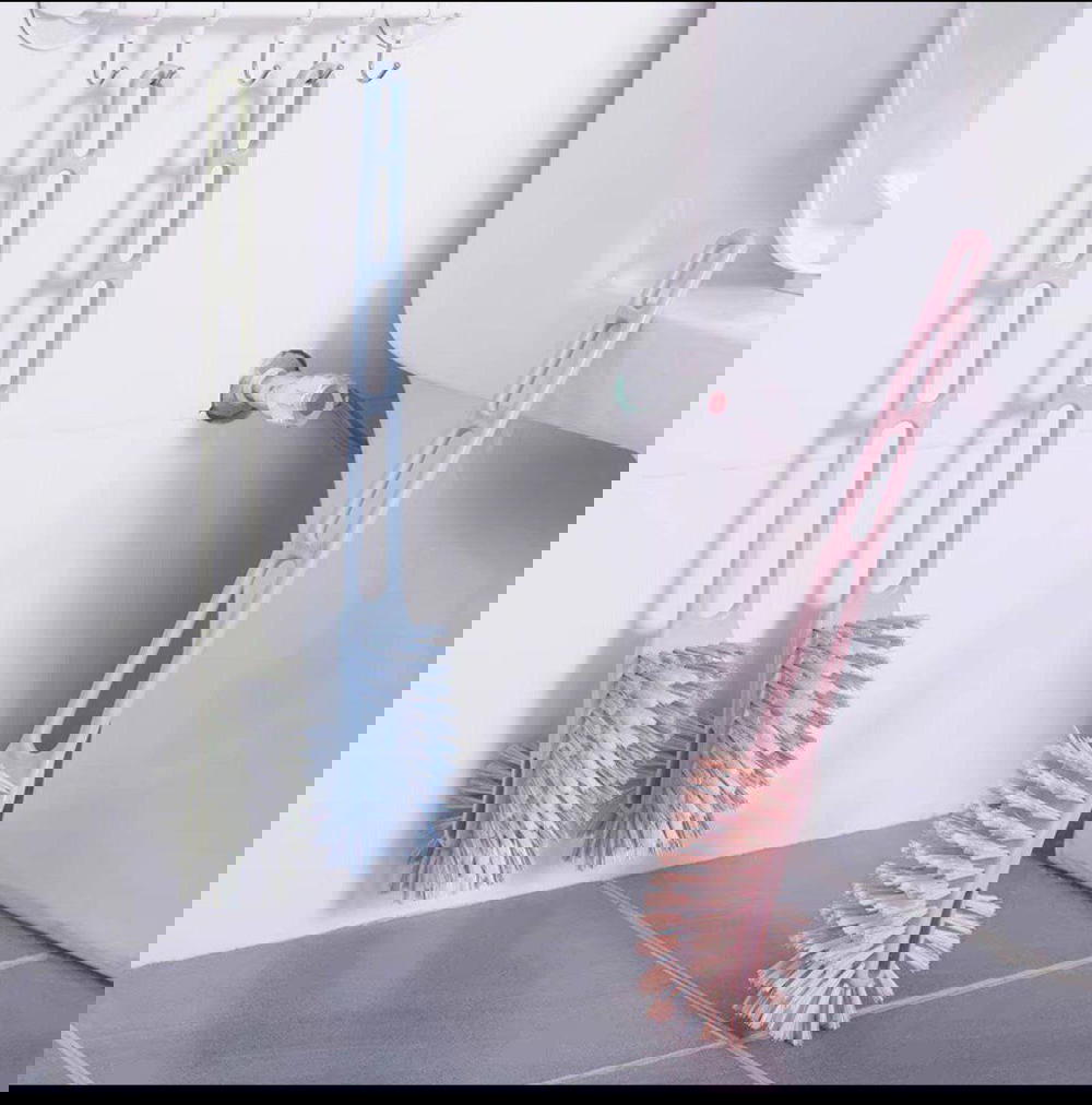 فرشاه تواليت الرهيبه Preview Image
