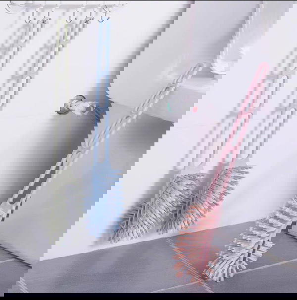 فرشاه تواليت الرهيبه Image 1 Preview
