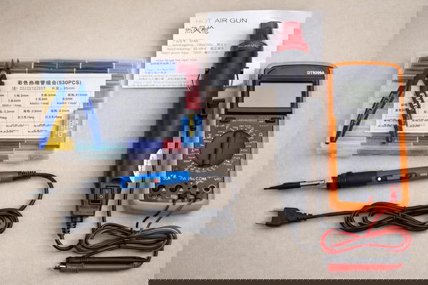 كت يتكون من 5 قطع Image 1 Preview