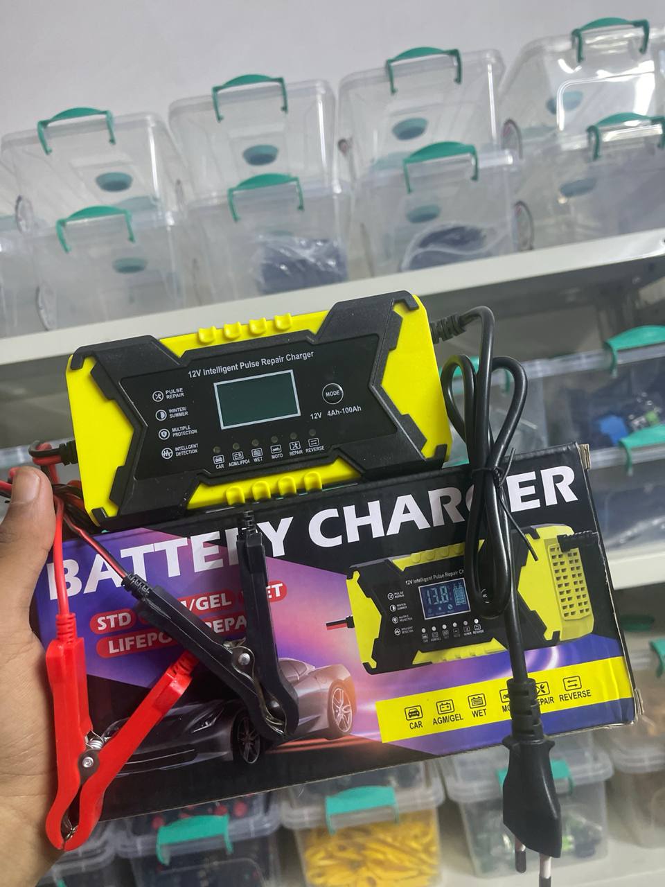 شاحنه تشغيل 12V 6A Preview Image