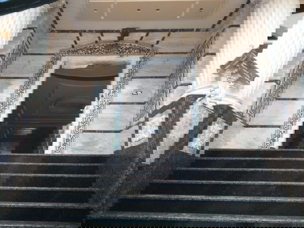 حوائط وتجاليد Image 2 Preview