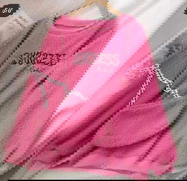 بلوفر فرو بشنطة Image 2 Preview
