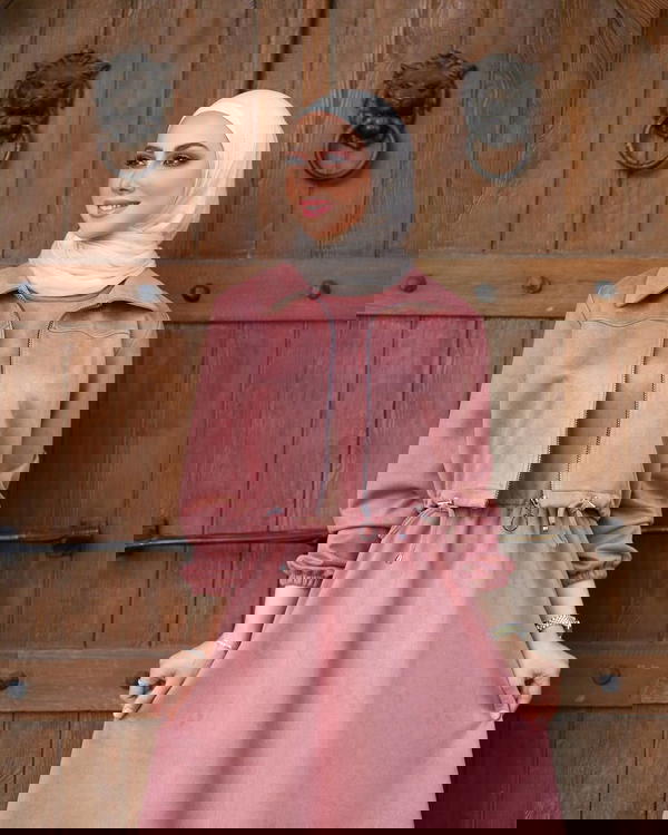 دريس قطعتين بجاكيت Image 2 Preview