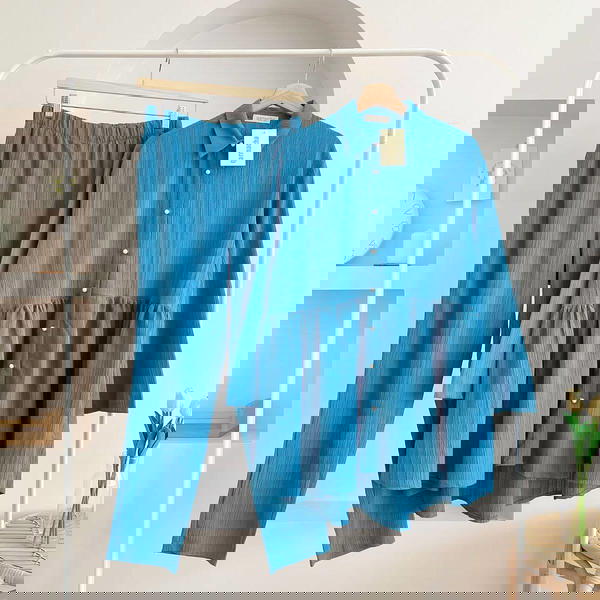 سوت قطعتين بزراير Image 1 Preview